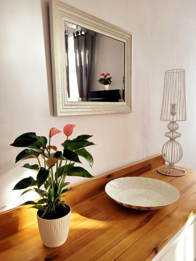 Przytulne Apartamenty W Centrum Warszawy Lok 2 Varsovie Extérieur photo